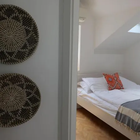 Ferienhaus Cozy Townhouse With Garden *
